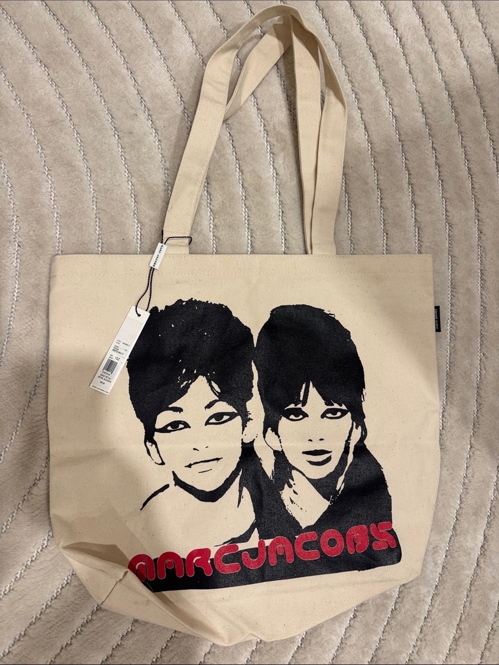 New with tags Marc Jacobs Cream Canvas Tote with Black Portrait and Red Logo